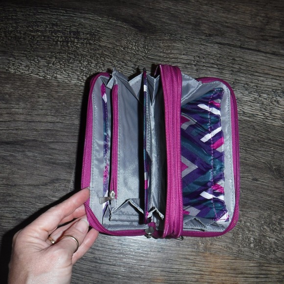 LUG Pink Quilted Wristlet Wallet Travel Organizer Pouch - Picture 4 of 7